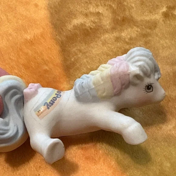 My Little Pony Figurines with Pastel Colors - Picture 4 of 16